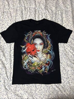ROCK CHANG Geisha Textured Graphic with Metal Finishings Tee Shirt
